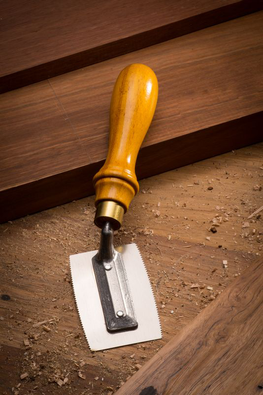Veneer Saw